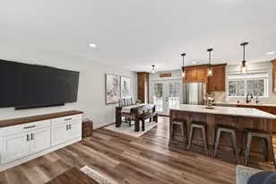 8160 Diane St, Circle Pines, MN 55014 - Photo 7