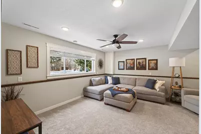 8160 Diane Street, Circle Pines, MN 55014 - Photo 17