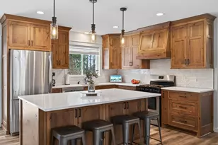 8160 Diane St, Circle Pines, MN 55014 - Photo 9