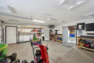 8160 Diane St, Circle Pines, MN 55014 - Photo 33