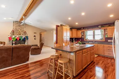 57618 205th Avenue, Plainview, MN 55964 - Photo 11