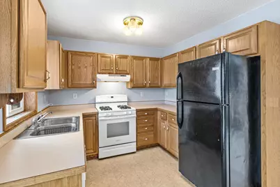 529 5th Avenue E, Shakopee, MN 55379 - Photo 13