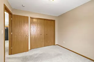 529 5th Ave E, Shakopee, MN 55379 - Photo 17