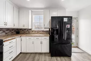 651 Watson Ave, Saint Paul, MN 55102 - Photo 15