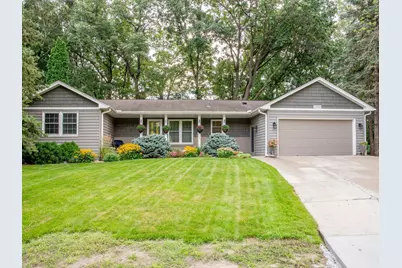 2300 Dahl Court E, Maplewood, MN 55119 - Photo 11