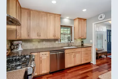 2300 Dahl Court E, Maplewood, MN 55119 - Photo 33