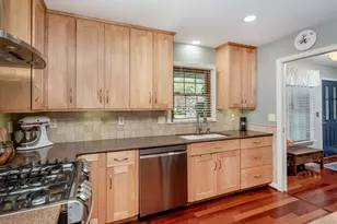 2300 Dahl Ct E, Maplewood, MN 55119 - Photo 33