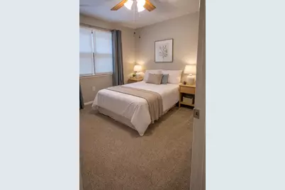 2300 Dahl Court E, Maplewood, MN 55119 - Photo 5