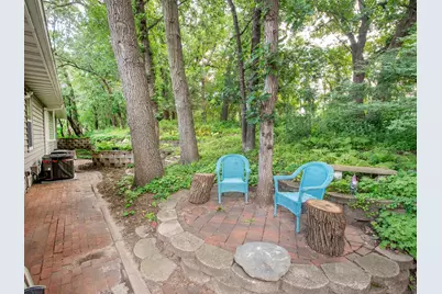 2300 Dahl Court E, Maplewood, MN 55119 - Photo 19