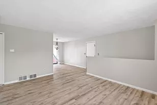 8233 Douglas Ln N, Brooklyn Park, MN 55445 - Photo 7