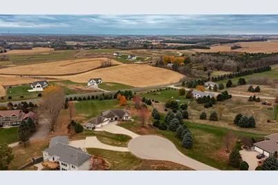 8594 Gossman Lane NW, Rochester, MN 55901 - Photo 3