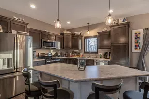 2021 Bluestem Dr, Mankato, MN 56001 - Photo 9