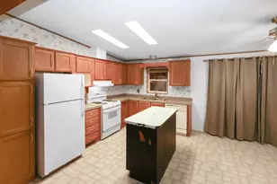 115 Apache St NW, Princeton, MN 55371 - Photo 5