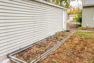 171 Downs Ave, Maplewood, MN 55117 - Photo 27