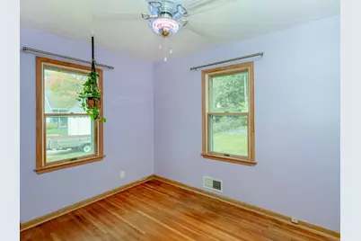 171 Downs Avenue, Maplewood, MN 55117 - Photo 9