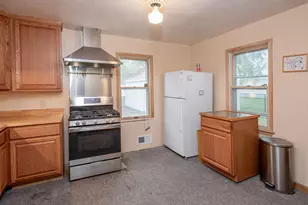 171 Downs Ave, Maplewood, MN 55117 - Photo 3