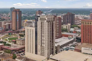 201 S 11th St, Minneapolis, MN 55403 - Photo 3