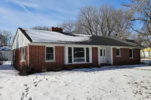 602 S Fir St, Lamberton, MN 56152 - Photo 3