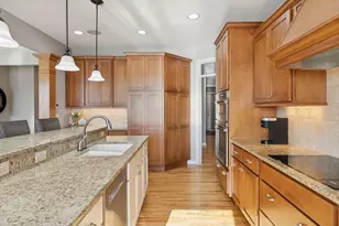 1371 Palisade Path, Woodbury, MN 55129 - Photo 31