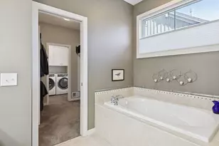 1371 Palisade Path, Woodbury, MN 55129 - Photo 41