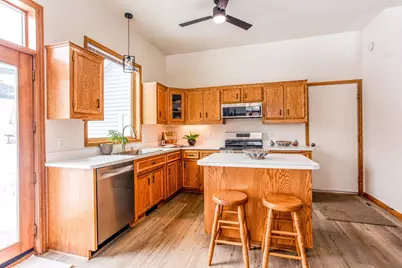 5630 Teakwood Lane N, Plymouth, MN 55442 - Photo 5