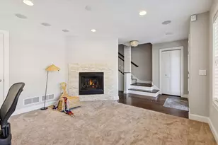 336 Spring St, Saint Paul, MN 55102 - Photo 7