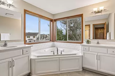 11376 Eagle View Terrace, Woodbury, MN 55129 - Photo 47