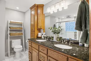 5500 River Bluff Curve, Bloomington, MN 55437 - Photo 25