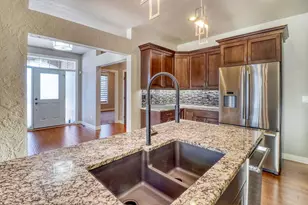 5050 Prosperity Way S, Fargo, ND 58104 - Photo 11