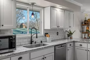 540 Orchid Ln N, Plymouth, MN 55447 - Photo 9