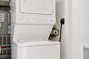 2566 Ellis Ave, Saint Paul, MN 55114 - Photo 21