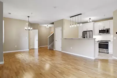 2566 Ellis Avenue #105, Saint Paul, MN 55114 - Photo 7