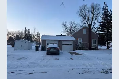 420 3rd Avenue NW, Spring Grove, MN 55974 - Photo 1