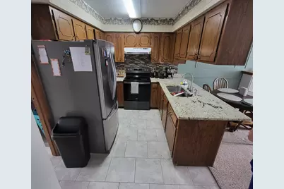 517 Central Avenue, Long Prairie, MN 56347 - Photo 3