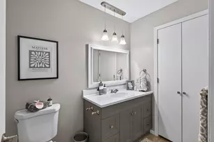 10381 Balsam Ln, Eden Prairie, MN 55347 - Photo 17