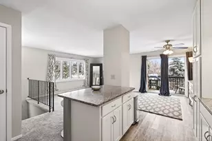 10381 Balsam Ln, Eden Prairie, MN 55347 - Photo 9