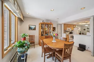 5601 Dewey Hill Rd, Edina, MN 55439 - Photo 9