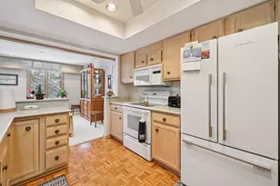 5601 Dewey Hill Rd, Edina, MN 55439 - Photo 3