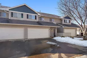 23121 Iris Ct, Rogers, MN 55374 - Photo 5