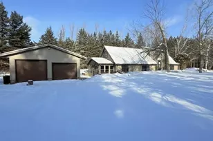3210 Sunnyside Rd NE, Bemidji, MN 56601 - Photo 17