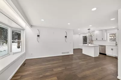 10920 Oak Knoll Terrace N, Hopkins, MN 55305 - Photo 3