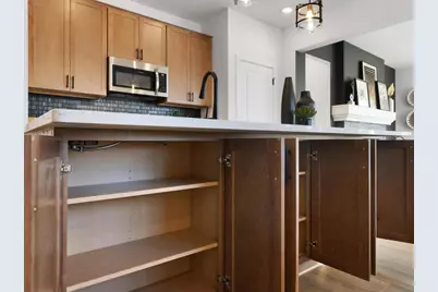 13761 Hollybrook Circle, Apple Valley, MN 55124 - Photo 17