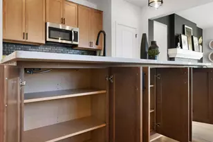 13761 Hollybrook Circle, Apple Valley, MN 55124 - Photo 17