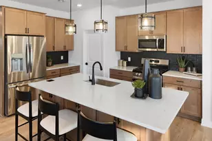 13761 Hollybrook Circle, Apple Valley, MN 55124 - Photo 9