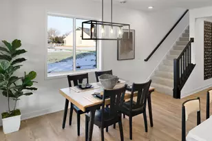 13761 Hollybrook Circle, Apple Valley, MN 55124 - Photo 11