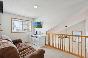 7343 Kalland Cir NE, Albertville, MN 55301 - Photo 11