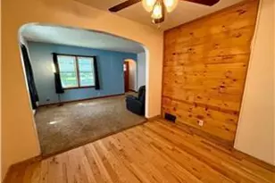 705 N Carver St, Winthrop, MN 55396 - Photo 7