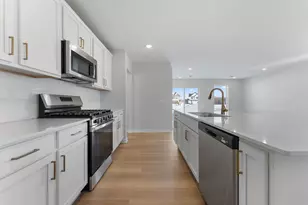 1225 Edge Cir, Jordan, MN 55352 - Photo 9