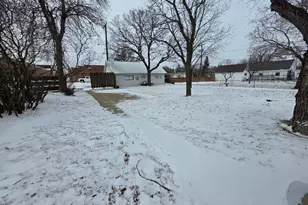 206 Oscar Ave N, Canby, MN 56220 - Photo 3