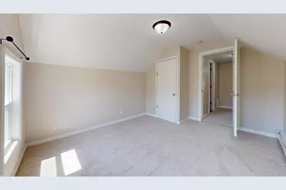 594 Charles Avenue, Saint Paul, MN 55103 - Photo 3